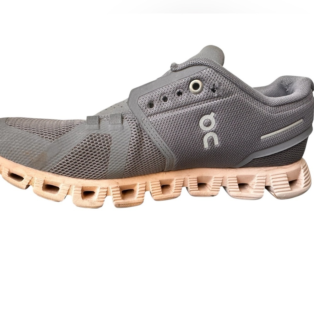 ON RUNNING CLOUD 5 Women’s Shoes - Picture 7 of 15